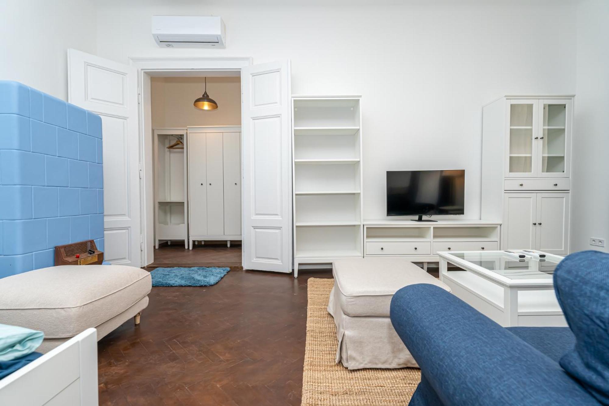 Gozsdu Court Szelenyi Budapest